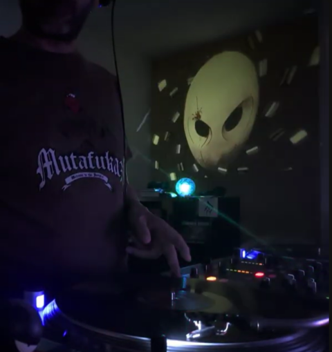 LA COUR DES HIBOUX – VIDEO DJ SET